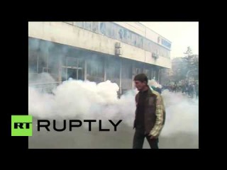 Bosnia and Herzegovina: Protest erupts in Tuzla over unemployment