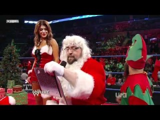 WWE Smackdown 12/21/10 Big Show, Rosa Mendes & Hornswoggle Segment