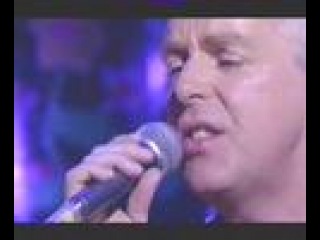 Pet Shop Boys Love is a Catastrophe live on Jools Holland