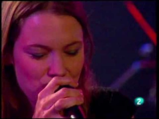Lhasa De Sela - El Desierto - live 2004