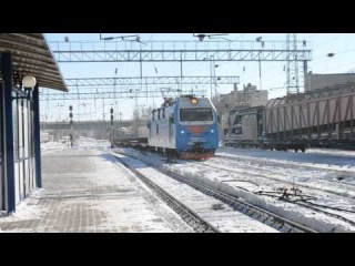 ЭП1М-441 С платформами для снега