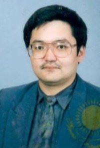 Критик Латунский