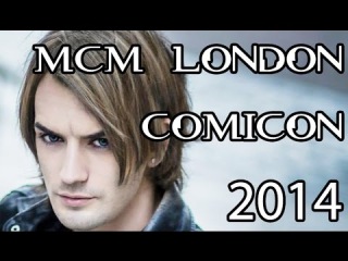 Leon Chiro Knife Tricks as Leon S.Kennedy Cosplay in MCM London Comicon 2014