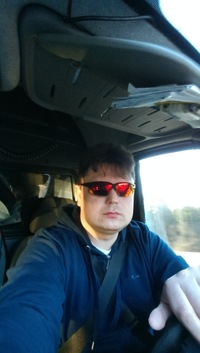 Юрий Леонов
