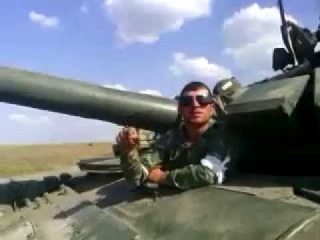 Колонна боевой техники России перед вторжением на Украину
