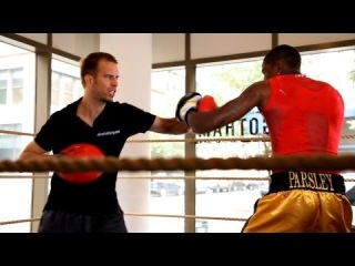 How to Build an Advanced Combination | Boxing Lessons