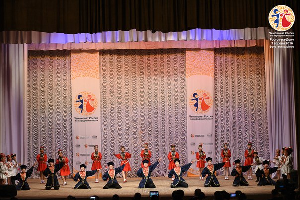 Государственный детский ансамбль танца <Тюльпанчик> из г. Элиста - обладатель Кубка ЮФО по народным танцам! 