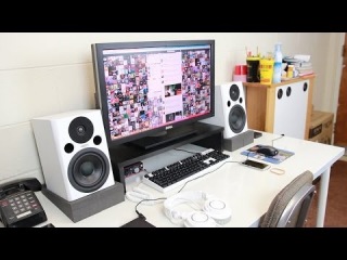 Dorm Room Tour: Tech Setup 2014!