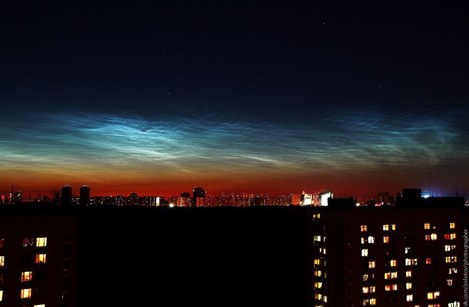 Ночное небо в москве