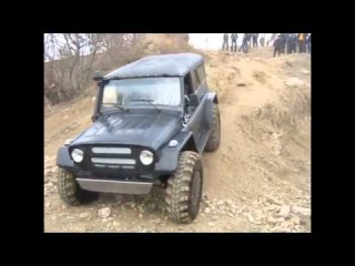 Экстрим 4х4 выпуск №1 УАЗ vs NIVA на портальных мостах