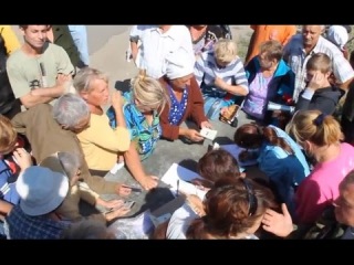 Украина новости. 08.09.14 Луганск: В с.Красный Яр была доставлена гуманитарная помощь! Луганск