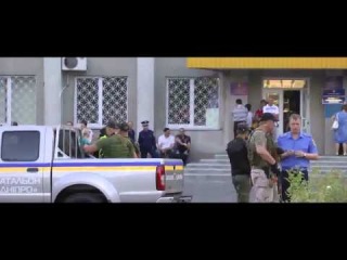 Украина выборы под дулами автоматов в Красноармейске Донецк Луганск/Donetsk Lugansk