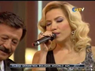 Selami Şahin & Burcu Güneş - Ben Bir Tek Kadın (Adam) Sevdim @Altın Düetler