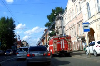 г. пенза ул тамбовская 23.02.2014 сгорел мерседес г. пенза ул тамбовская 23.02.2014 сгорел мерседес