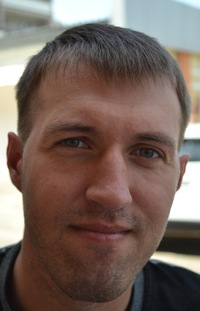 Владислав Максютенко