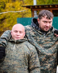 Роман Есев