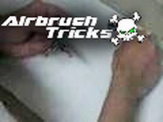 Airbrushing basics, changing colors, disassembly, airbrush