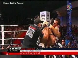 Diogo Calado Vs Yodsanklai Fairtex 06-Apr-2014 - Thai Fight