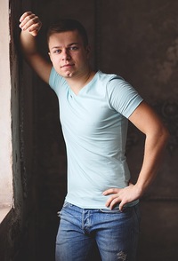 Артем Чернышев