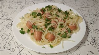 Спагетти в сосиске. Креативное блюдо.