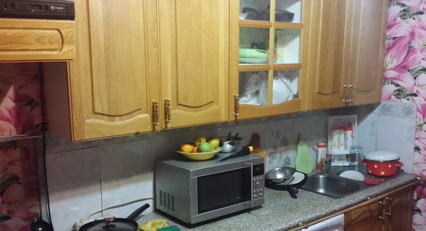 Сдается койко-место в 3х комн.кв. в 3-х мин. пешком от м.Серпуховская. В комнате 2-4 человека. Изолированные комнаты с ключом. Дом во дворах не на трассе. Тихо и спокойно. Чистая, аккуратная квартира с наличием добротного ремонта. Все условия для проживания, вся необходимая бытовая техника. Wi-Fi. Санузел раздельный, большая ванная. Строго славянская внешность. Сухой закон! <br>НЕ АГЕНТСТВО! <br>Без комиссии, без посредников, без залога, без дополнительных платежей. <br>10.000 р/мес <br>89637898649 Роман - фото Фото: Сдается койко-место в 3х комн.кв. в 3-х мин. пешком от м.Серпуховская. В комнате 2-4 человека. Изолированные комнаты с ключом. Дом во дворах не на трассе. Тихо и спокойно. Чистая, аккуратная квартира с наличием добротного ремонта. Все условия для проживания, вся необходимая бытовая техника. Wi-Fi. Санузел раздельный, большая ванная. Строго славянская внешность. Сухой закон! <br>НЕ АГЕНТСТВО! <br>Без комиссии, без посредников, без залога, без дополнительных платежей. <br>10.000 р/мес <br>89637898649 Роман