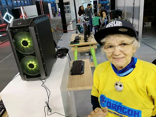 Продвинутая бабулька