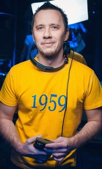 Иван Титаров