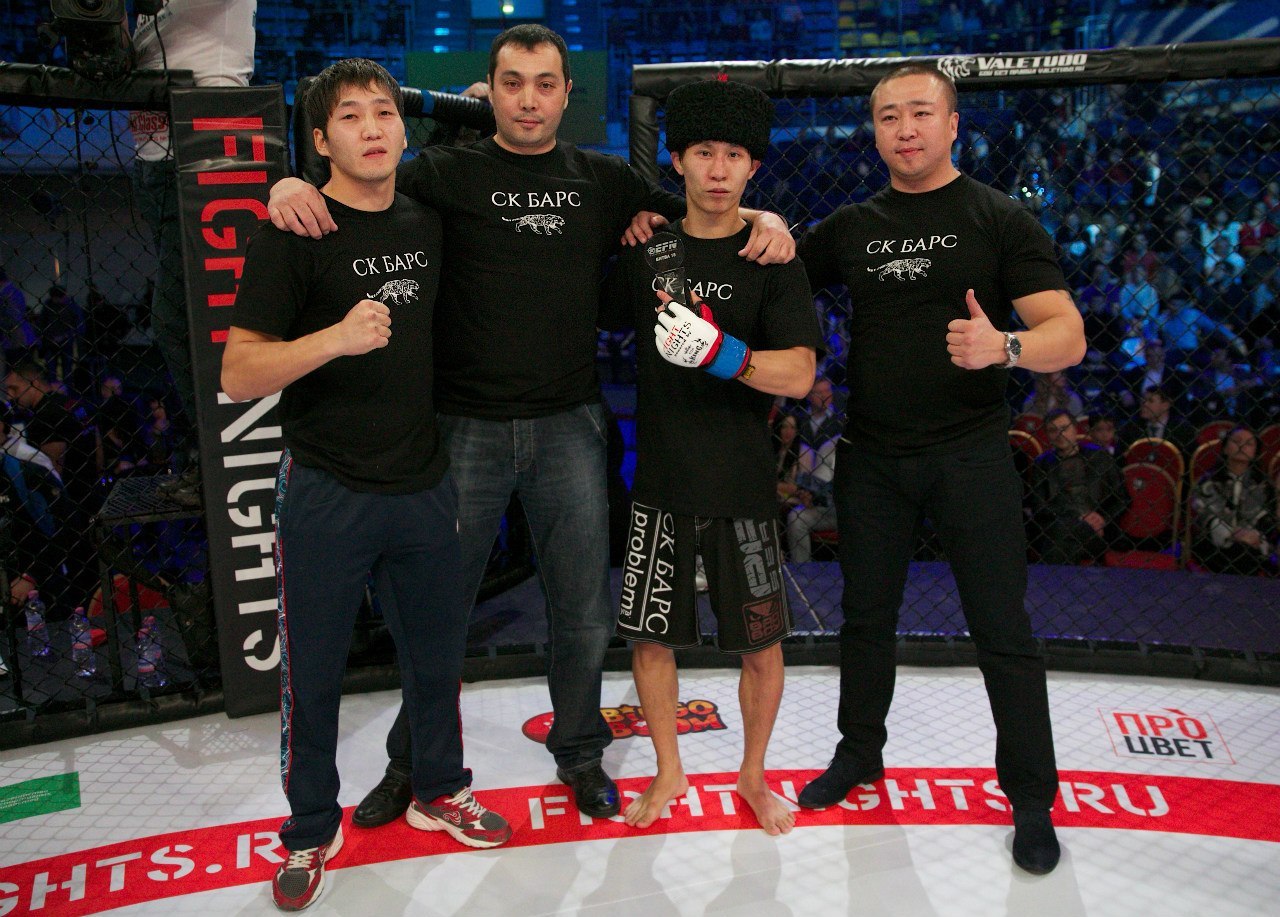 Победа Сумьяна Настинова на турнире Fight Nights