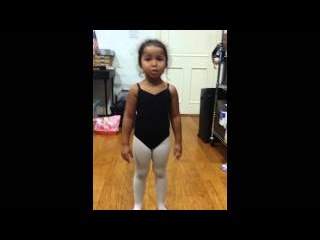 In Summer- Frozen - Olaf- 4 years old