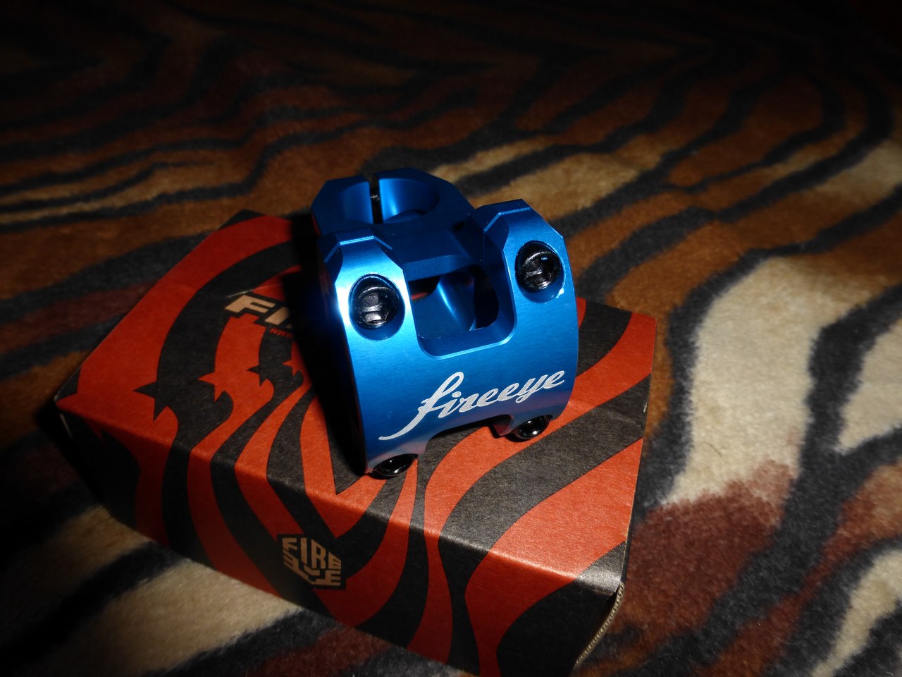 VRLfp5DX4-o.jpg