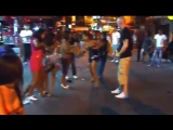 Как дерутся тайские проститутки в Паттайе на Walking Street