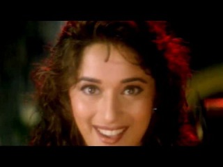Ankhiya Milau Kabhi Ankhiyan Churau - Madhuri Dixit, Sanjay Kapoor, Raja Dance Song