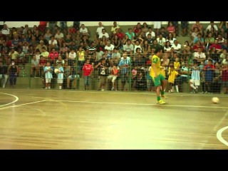 Falcao amazing goal futsal