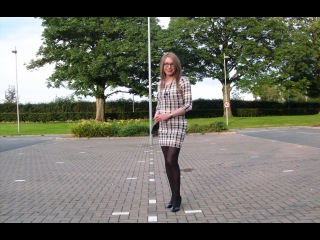 In Check (Transvestite / Crossdresser)