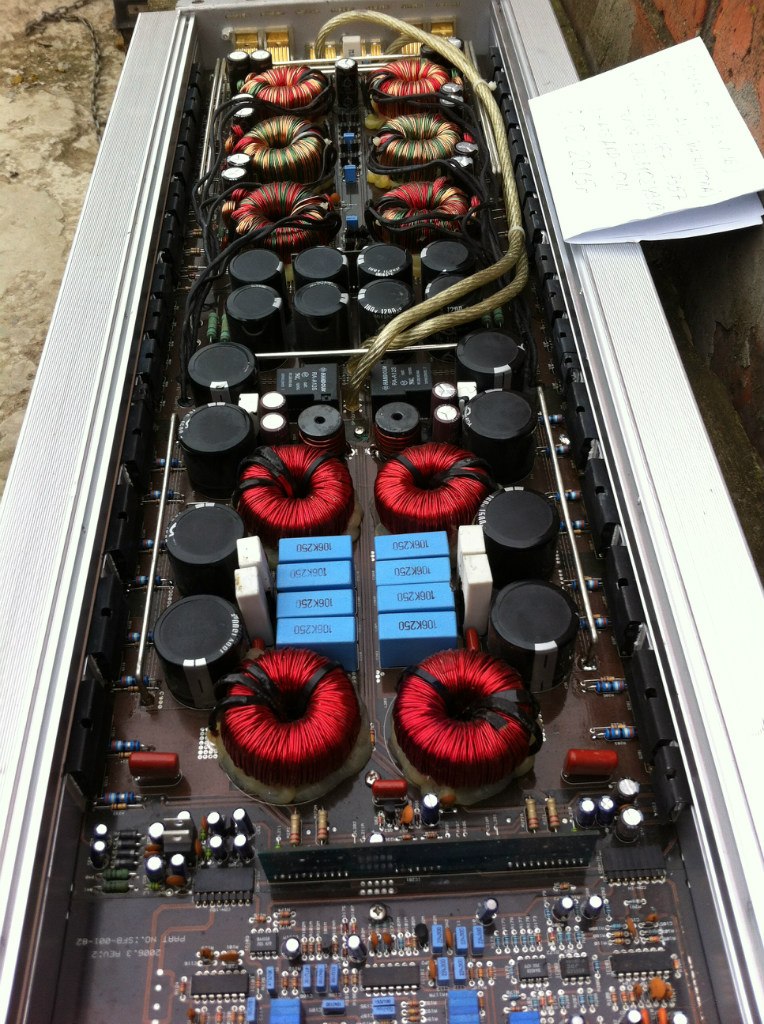 xh98JfrsdsI.jpg
