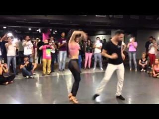 Sensual Bachata Workshop with Daniel and Desiré