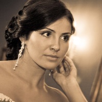 Анна Литвинова