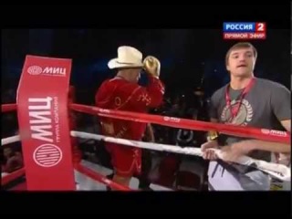 Бокс. Микки Рурк против Эллиота Сеймура (28.11.2014)