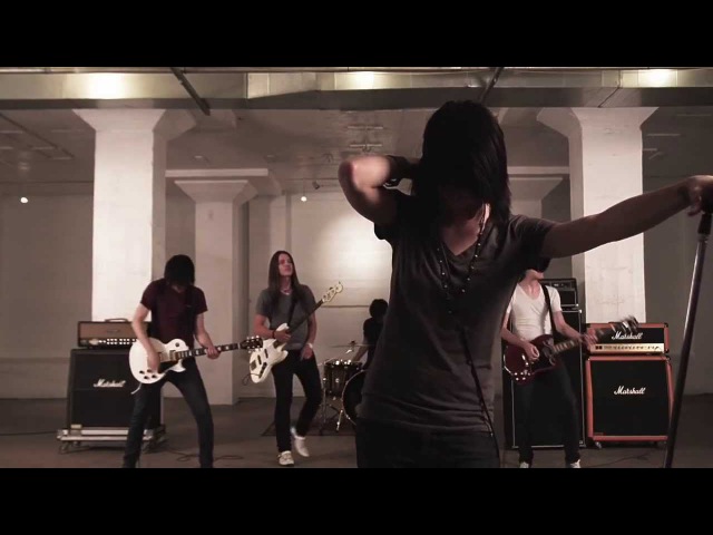 Fit For Rivals - Crash HD