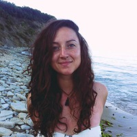 Цветомила Николова