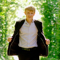 Артём Медведев