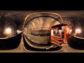 Crossrail Tunnelling: 360° video of locomotive journey through tunnel