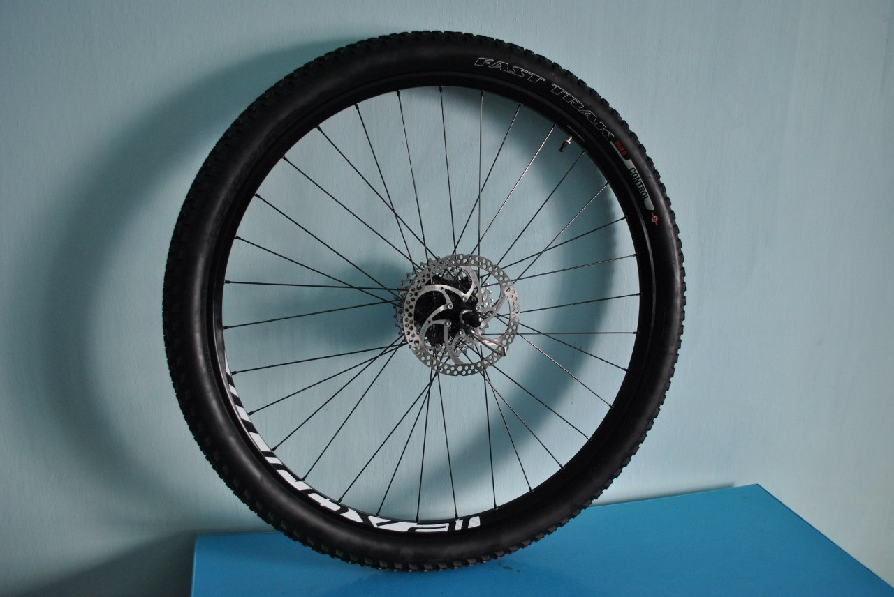 WNWtN833UTw.jpg