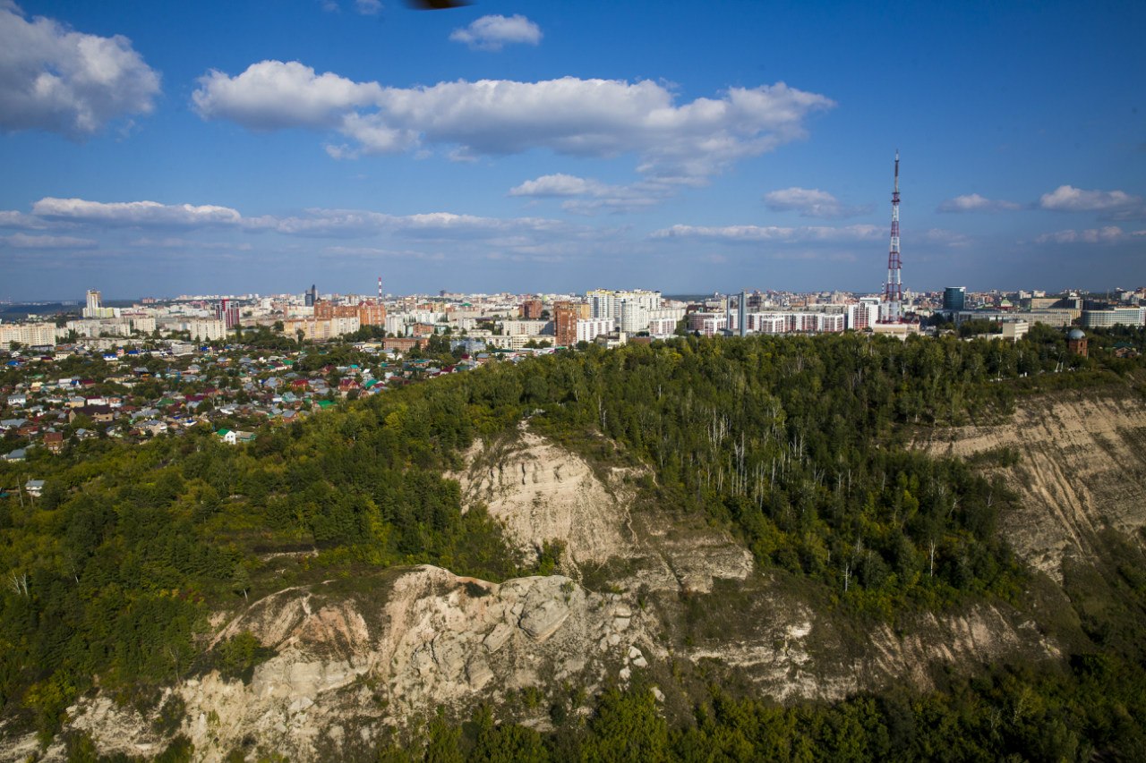 Проспект ленина 32 асбест. Асбест уфа. Ильчирское месторождение асбеста. Достопримечательности асбеста свердловской. От тюмени до асбеста.