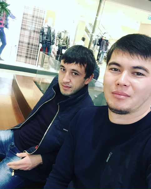 Ищем с братом комнату в шаговой доступности от метро. Родом из Пятигорска, чистоплотные. Кто будут соседи не принципиально, район не важен.<br>Желательно не выше 16-17т.<br> Классов - фото Фото: Ищем с братом комнату в шаговой доступности от метро. Родом из Пятигорска, чистоплотные. Кто будут соседи не принципиально, район не важен.<br>Желательно не выше 16-17т.<br> Классов
