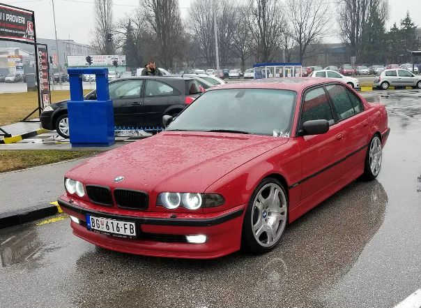 BMW E38