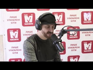Олег Собчук зі СКАЙ заспівав про Алієва і пиво