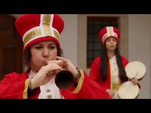 İzmir Marşı Kadın Mehter Takımı