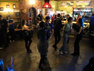 Zouk-руэда в Симферополе. Танцуют ребята из Крым-Зук.