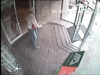 Парень лижет девушке интимные места домашний секс эротика жёсткое порно настоящий секс